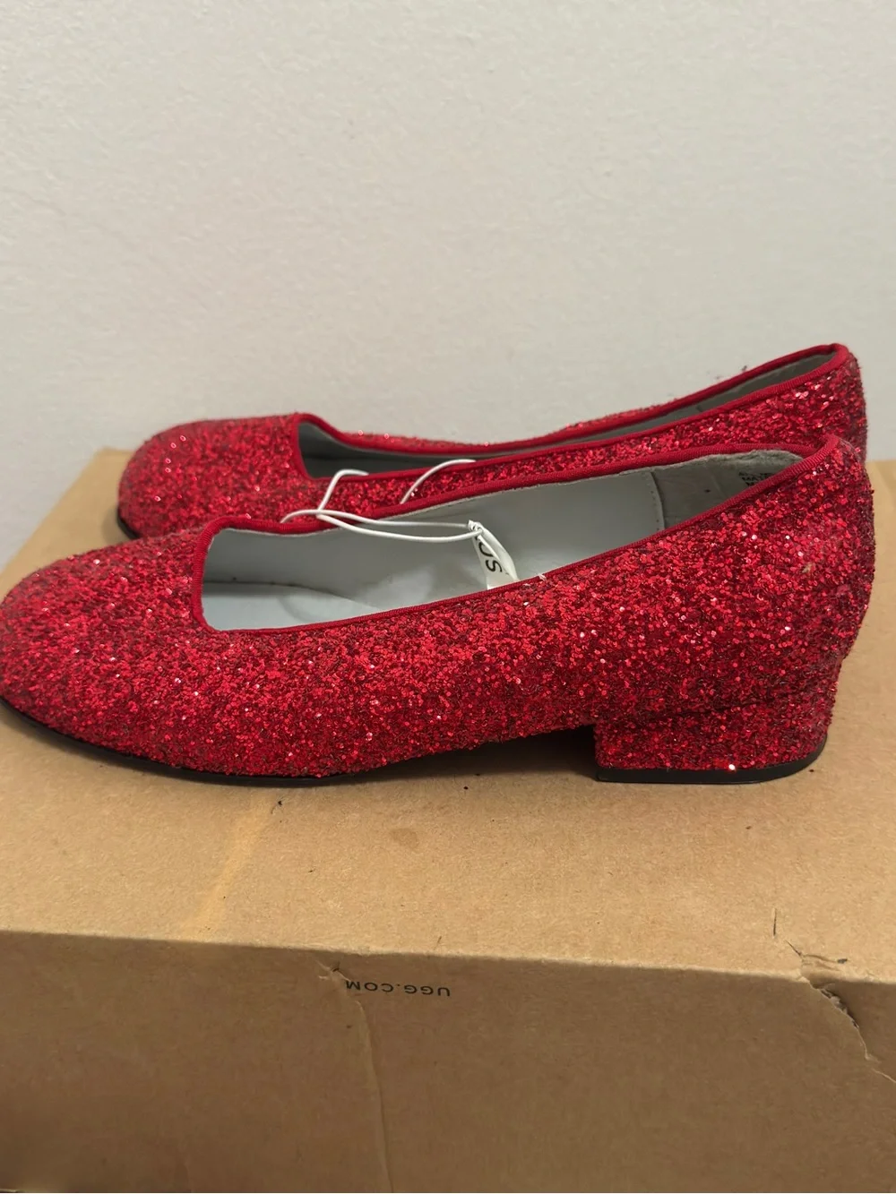 NEW Xhilaration Ruby Red Glitter Block Heel Slipper Party Dress Shoes Size 3